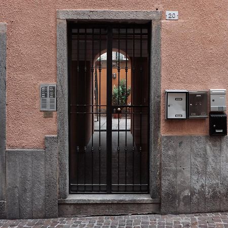 Appartamento Il Cortiletto Lecco Esterno foto