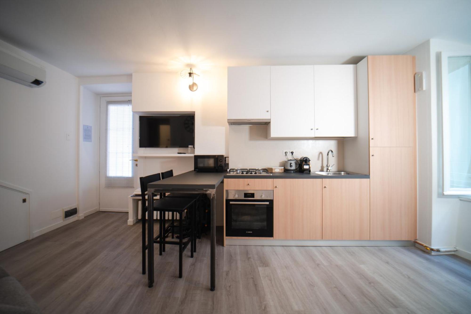 Appartamento Il Cortiletto Lecco Esterno foto