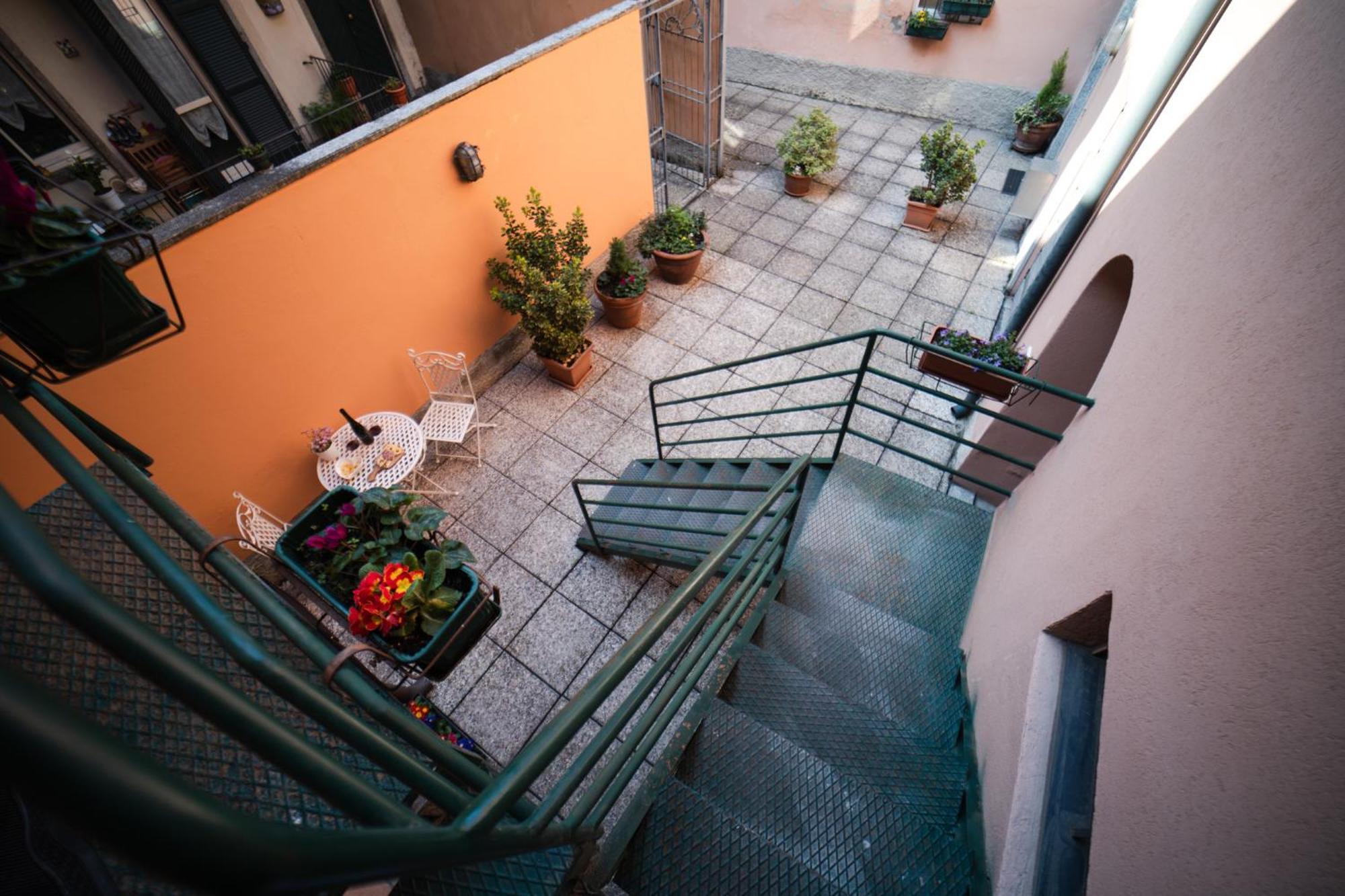 Appartamento Il Cortiletto Lecco Esterno foto