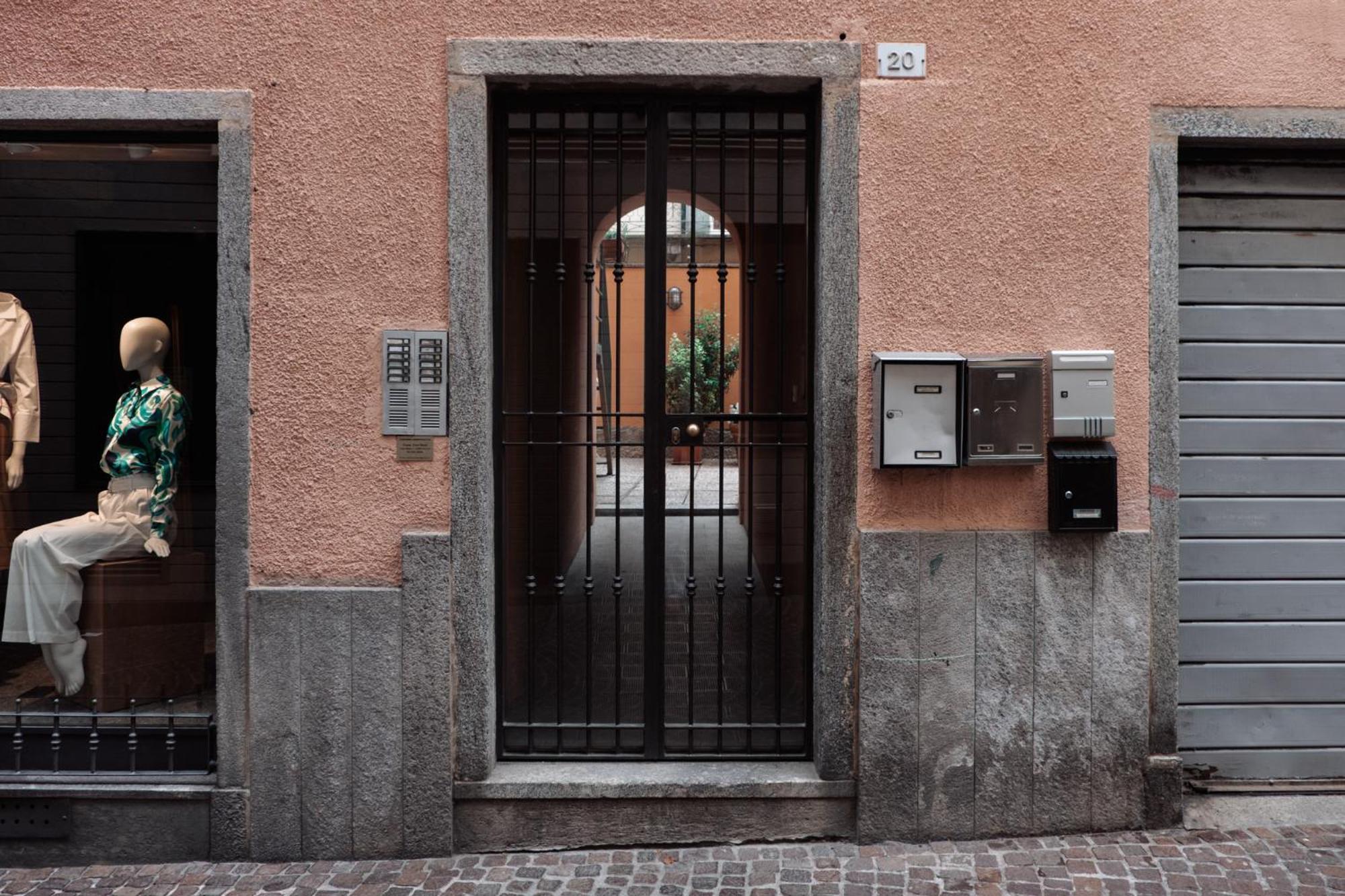 Appartamento Il Cortiletto Lecco Esterno foto